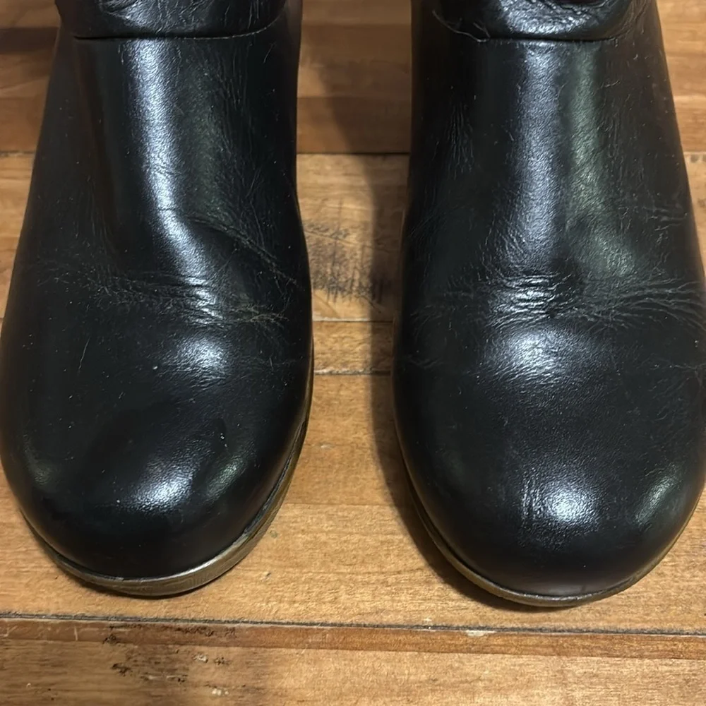 Keen wedge sample boot, black pull on